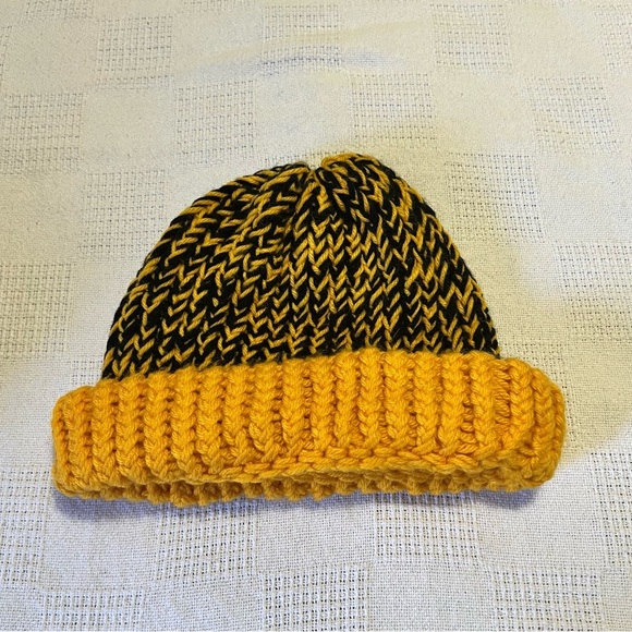 Home made beanie - Picture 1 of 2